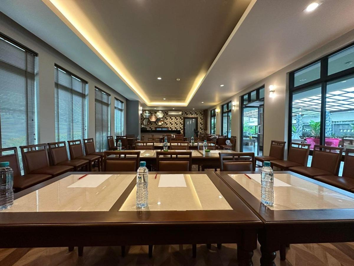 Mangrove Prestige Hotel Na Chom Thian Exterior foto